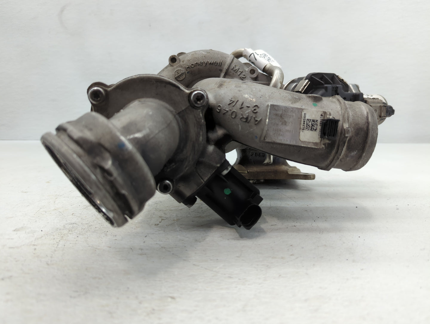 2014 Volkswagen Jetta Turbocharger Exhaust Manifold With Turbo Charger - Oemusedautoparts1.com