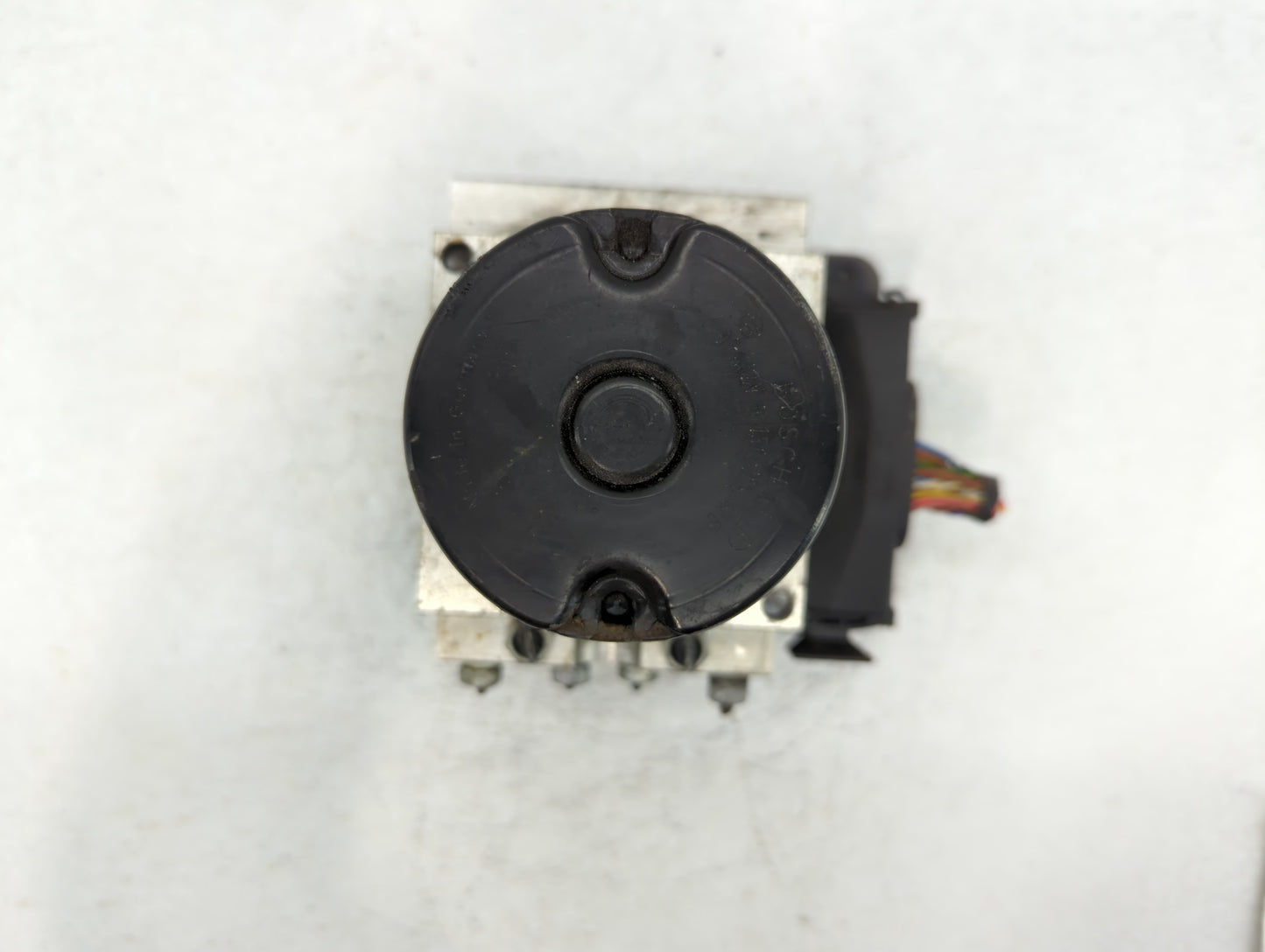 2007-2013 Bmw X5 ABS Pump Control Module Replacement P/N:3451 6788219-02 Fits Fits 2007 2008 2009 2010 2011 2012 2013 2014 OEM Used Auto Parts - Oemusedautoparts1.com