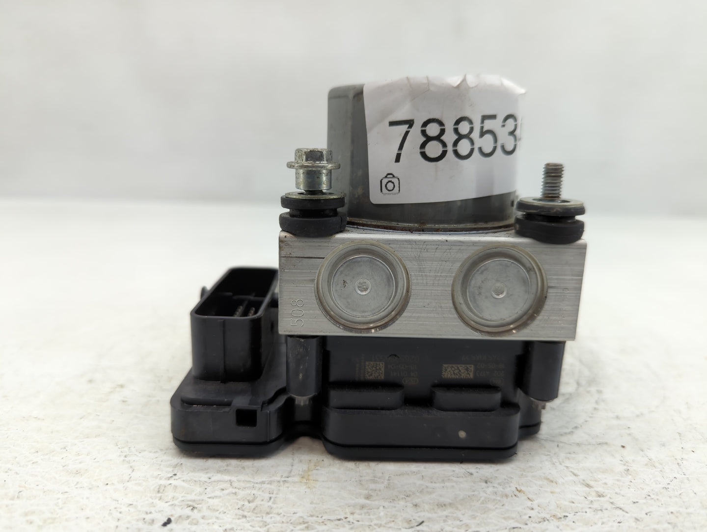 2017-2018 Nissan Maxima ABS Pump Control Module Replacement P/N:D660 9DD0A Fits Fits 2017 2018 OEM Used Auto Parts - Oemusedautoparts1.com