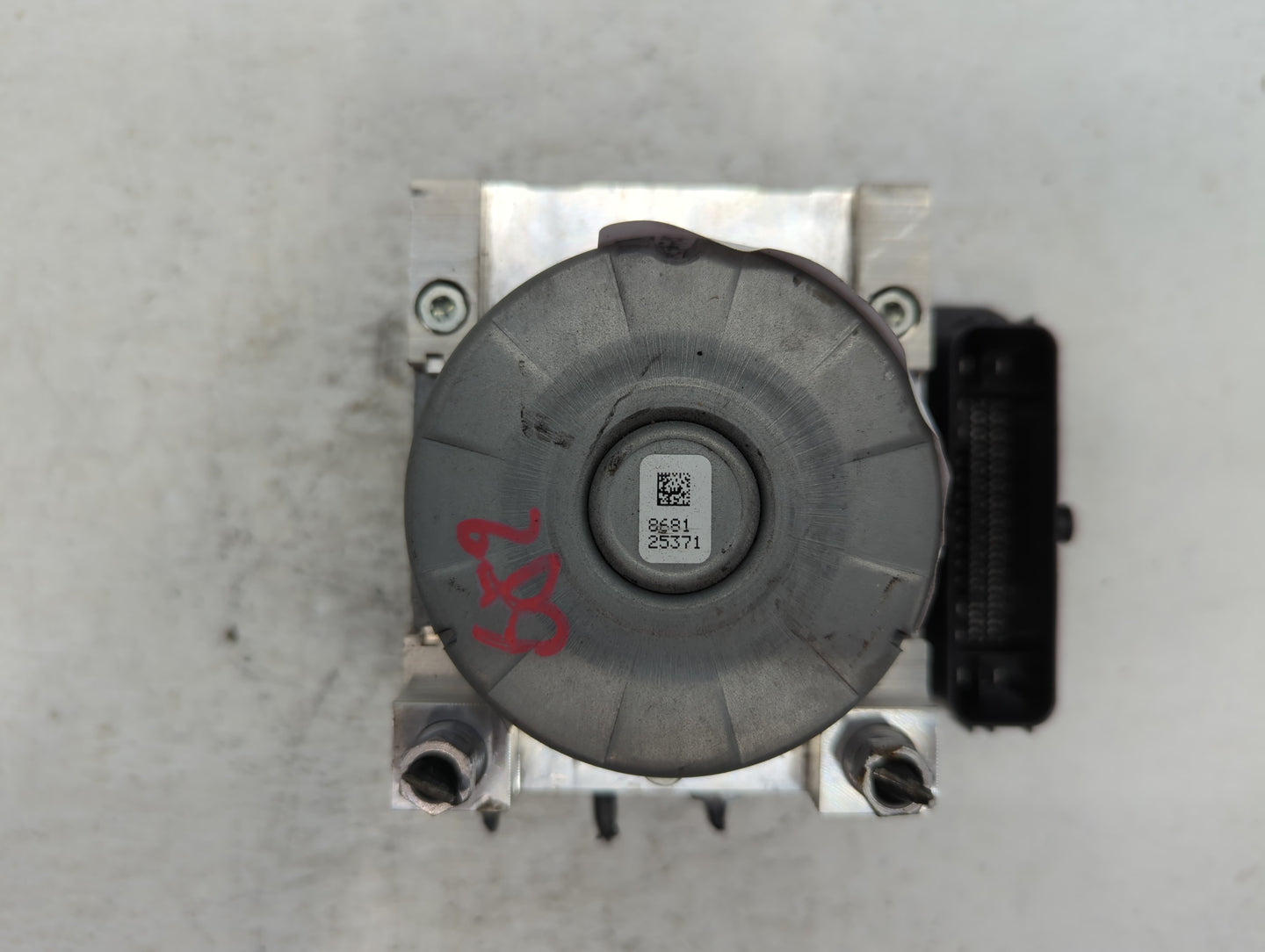2018 Jeep Compass ABS Pump Control Module Replacement P/N:28.5159-0407.3 Fits OEM Used Auto Parts - Oemusedautoparts1.com