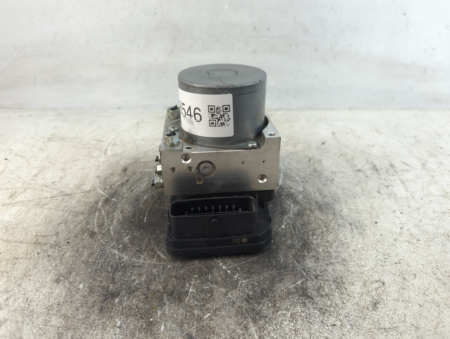 2018-2019 Lexus Is300 ABS Pump Control Module Replacement P/N:44540-53690 Fits Fits 2018 2019 OEM Used Auto Parts - Oemusedautoparts1.com