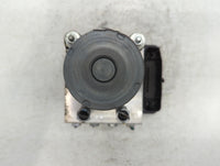2017 Jaguar Xe ABS Pump Control Module Replacement P/N:HX73-14F447-AF Fits OEM Used Auto Parts - Oemusedautoparts1.com