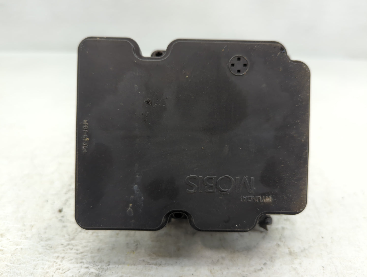 2014-2016 Kia Forte ABS Pump Control Module Replacement P/N:58900-A7200 Fits Fits 2014 2015 2016 OEM Used Auto Parts - Oemusedautoparts1.com