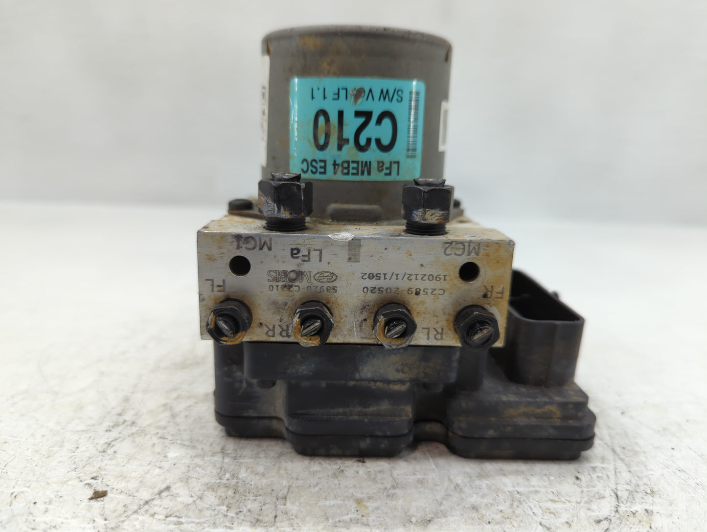 2018-2019 Hyundai Sonata ABS Pump Control Module Replacement P/N:C2589-20520 Fits Fits 2018 2019 OEM Used Auto Parts - Oemusedautoparts1.com