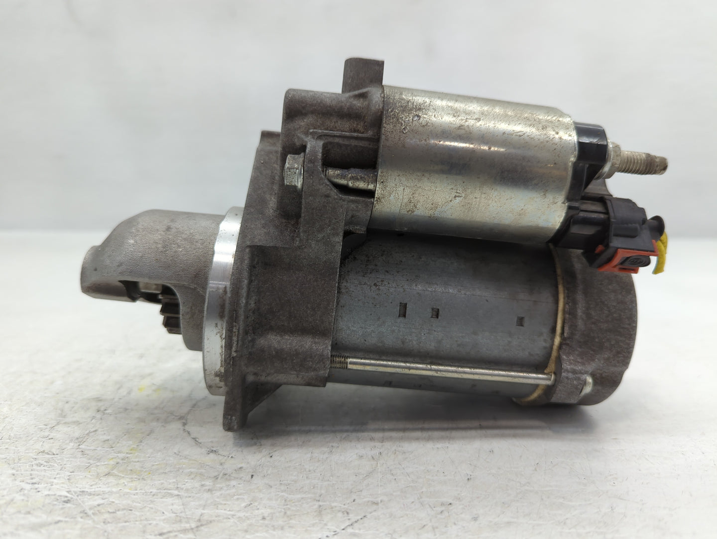 2018-2022 Chevrolet Traverse Car Starter Motor Solenoid OEM P/N:TN438000-2140 12667973 Fits OEM Used Auto Parts - Oemusedautoparts1.com