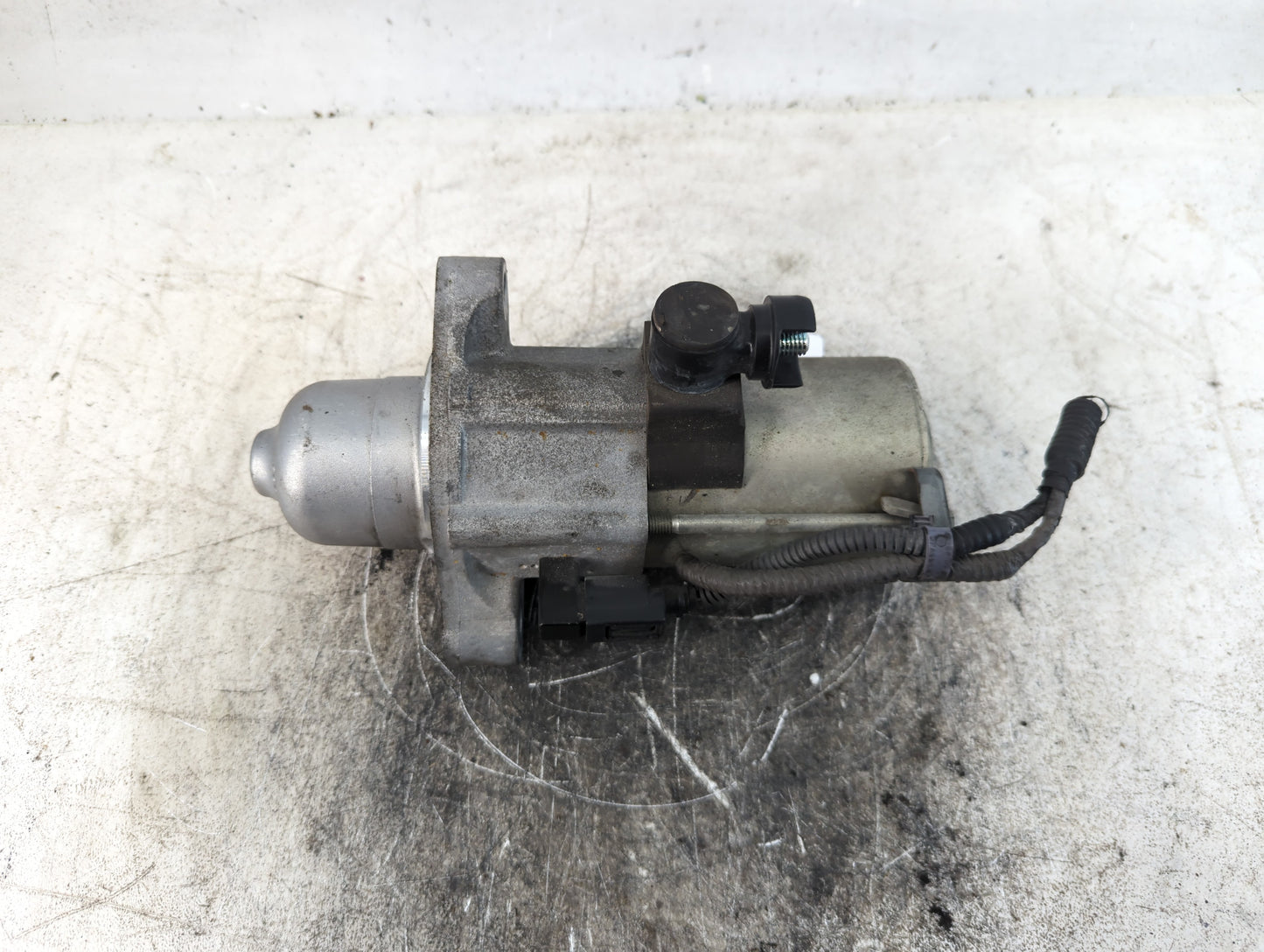 2018-2020 Honda Accord Car Starter Motor Solenoid OEM P/N:SM-75014 Fits Fits 2018 2019 2020 OEM Used Auto Parts - Oemusedautoparts1.com