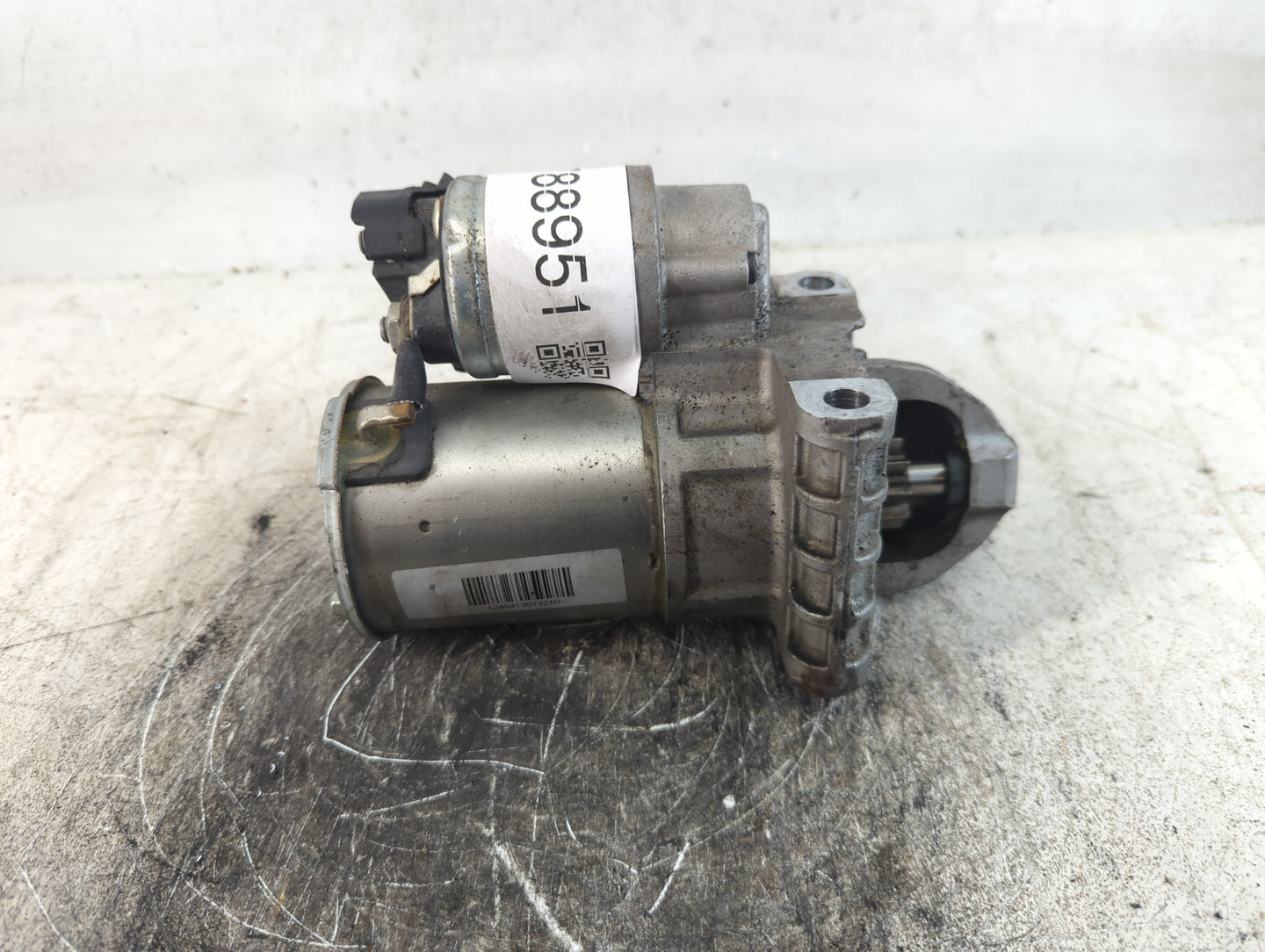 2015-2020 Chevrolet Tahoe Car Starter Motor Solenoid OEM P/N:12736813 Fits Fits 2014 2015 2016 2017 2018 2019 2020 OEM Used Auto Parts - Oemusedautoparts1.com