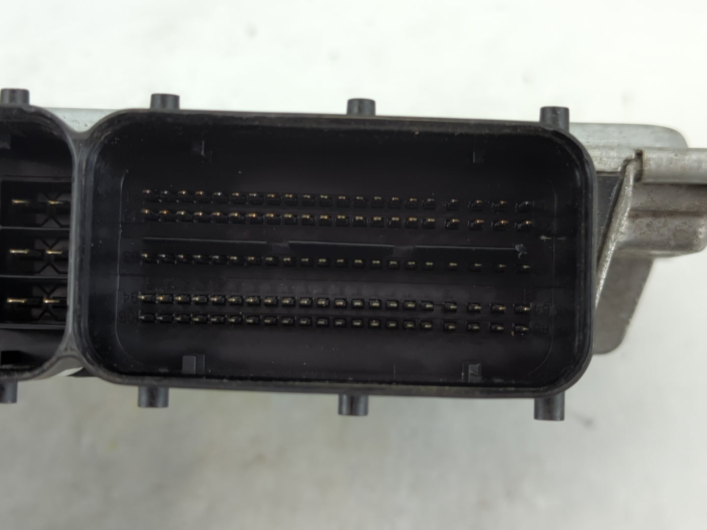 2013 Hyundai Santa Fe PCM Engine Control Computer ECU ECM PCU OEM P/N:39100-2GAE0 39130-2GAE0 Fits OEM Used Auto Parts - Oemusedautoparts1.com
