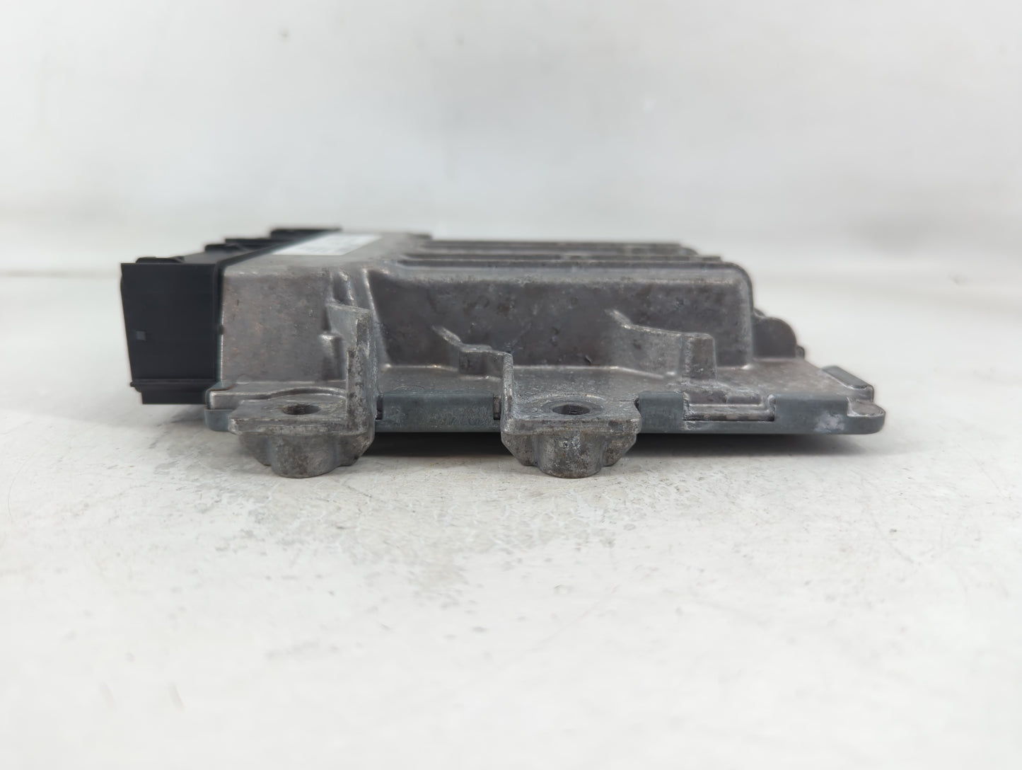 2017-2019 Ford Escape PCM Engine Control Computer ECU ECM PCU OEM P/N:A2C39328200 HJ5A-12A650-MA Fits Fits 2017 2018 2019 OEM Used Auto Parts - Oemusedautoparts1.com