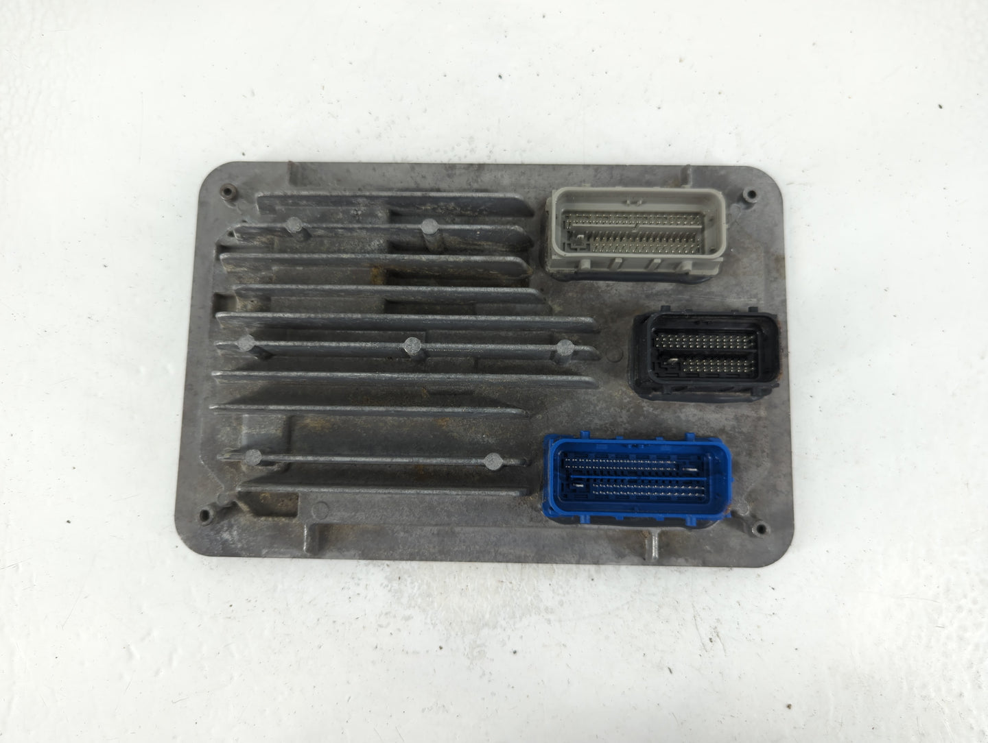 2017-2021 Buick Encore PCM Engine Control Computer ECU ECM PCU OEM P/N:12706635 12697793 Fits Fits 2017 2018 2019 2020 2021 OEM Used Auto Parts - Oemusedautoparts1.com