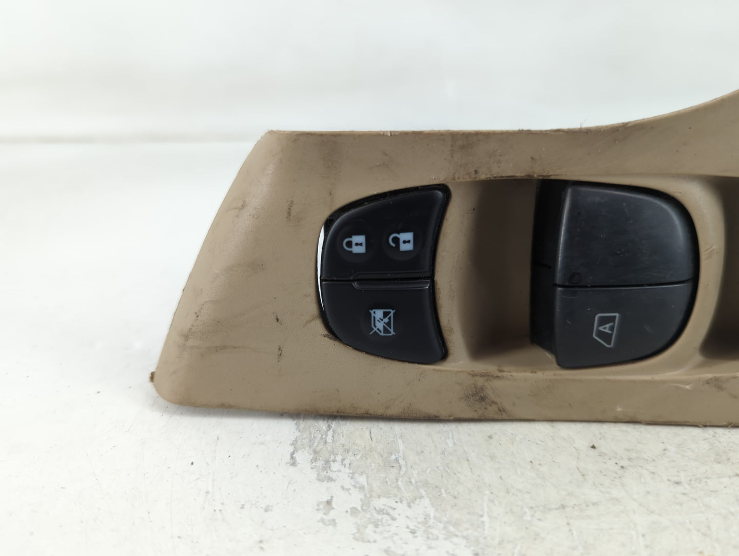 2013-2018 Nissan Altima Master Power Window Switch Replacement Driver Side Left P/N:2575 25401 3TA5A5A Fits OEM Used Auto Parts - Oemusedautoparts1.com