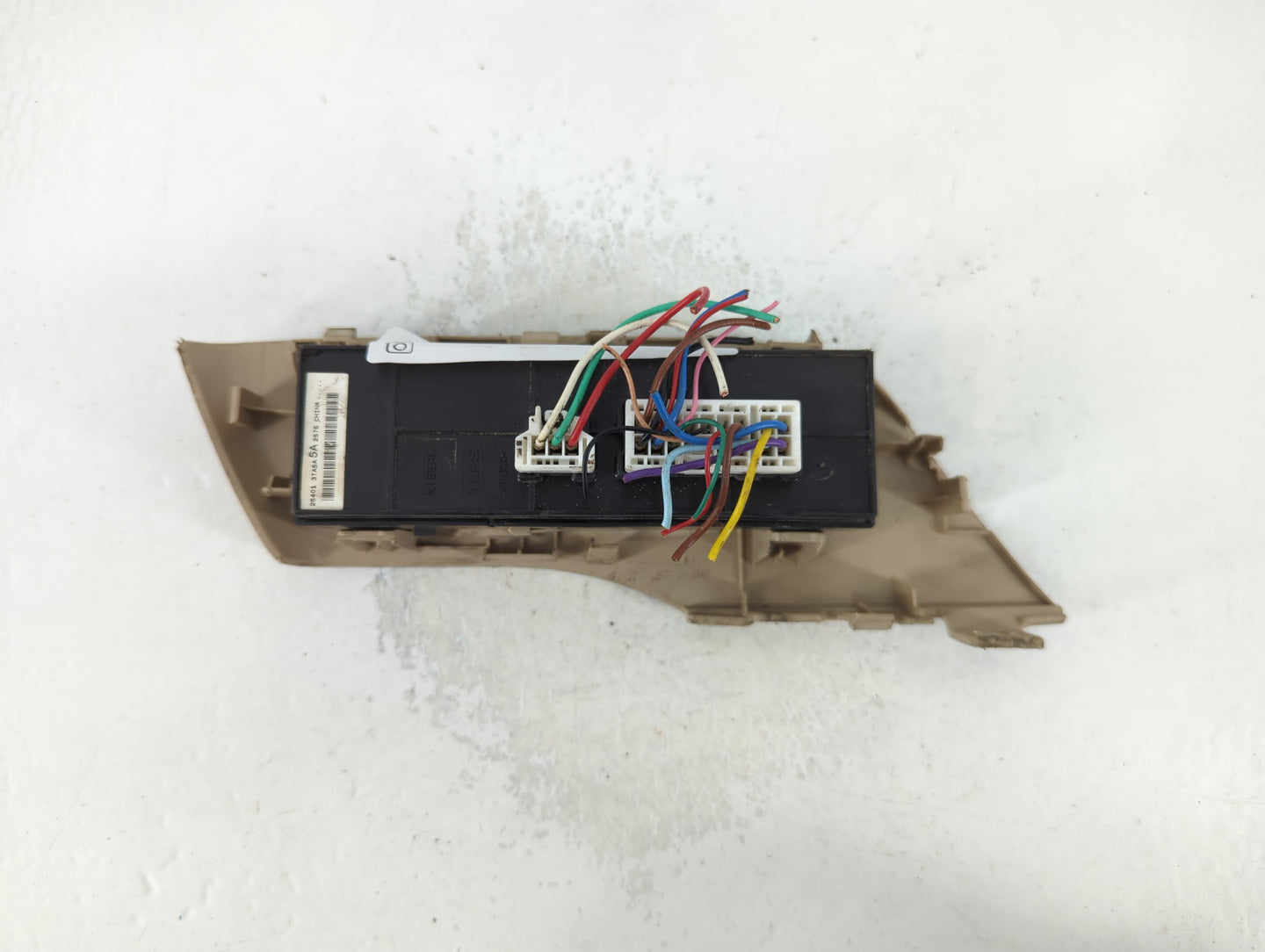 2013-2018 Nissan Altima Master Power Window Switch Replacement Driver Side Left P/N:2575 25401 3TA5A5A Fits OEM Used Auto Parts - Oemusedautoparts1.com