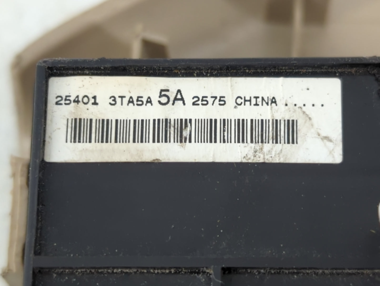2013-2018 Nissan Altima Master Power Window Switch Replacement Driver Side Left P/N:2575 25401 3TA5A5A Fits OEM Used Auto Parts - Oemusedautoparts1.com