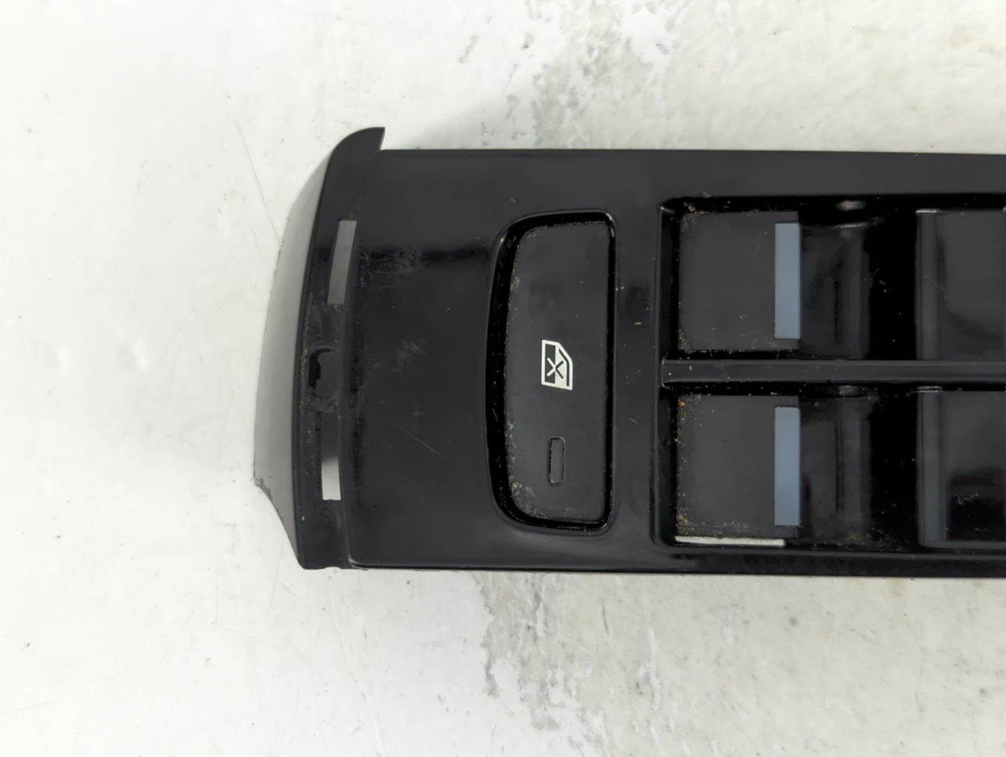 2018-2019 Jaguar Xj Master Power Window Switch Replacement Driver Side Left P/N:AW93-14540-AC Fits Fits 2017 2018 2019 2020 OEM Used Auto Parts - Oemusedautoparts1.com