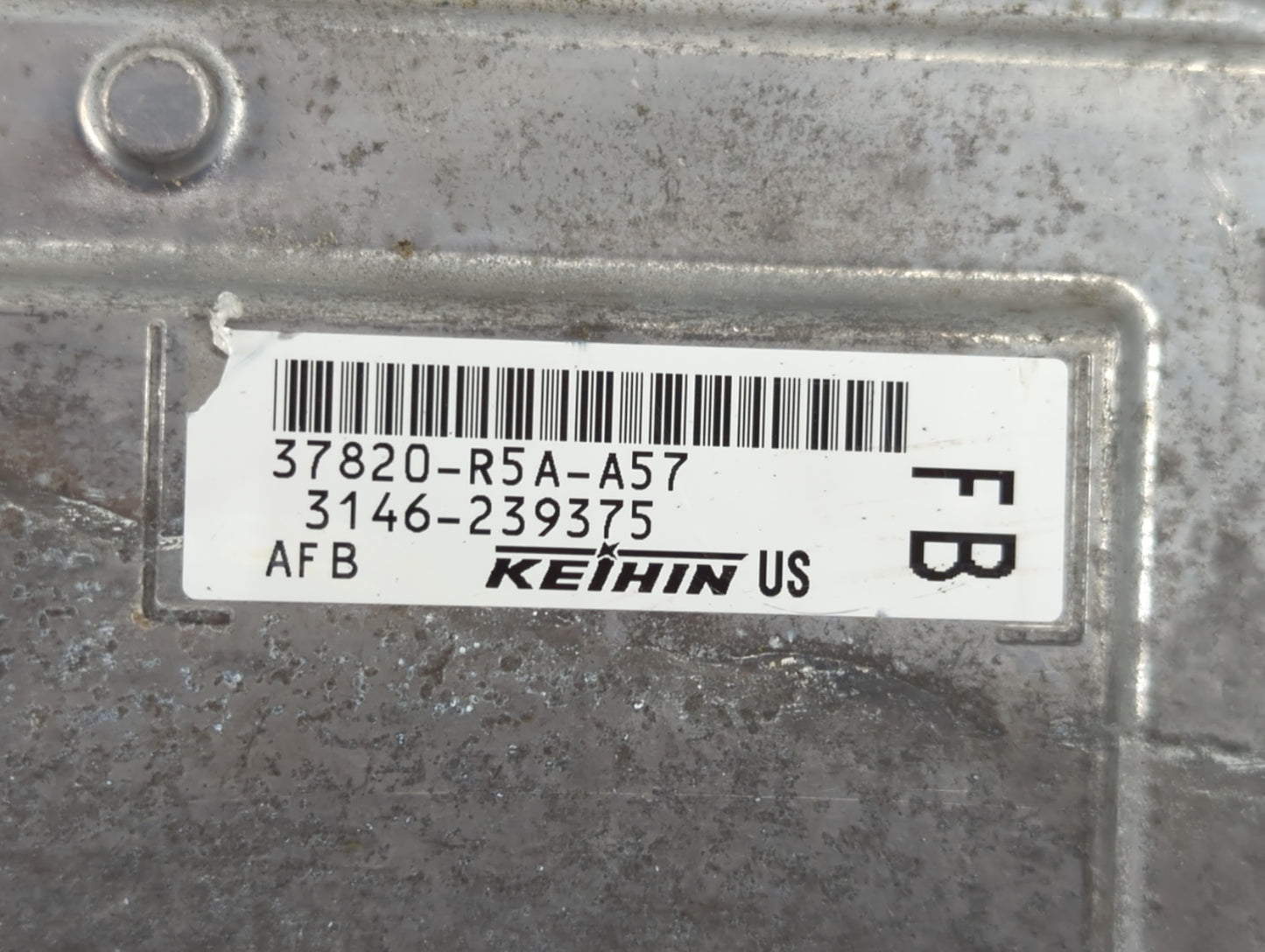 2012-2014 Honda Cr-V PCM Engine Control Computer ECU ECM PCU OEM P/N:37820-R5A-A57 Fits Fits 2012 2013 2014 OEM Used Auto Parts - Oemusedautoparts1.com