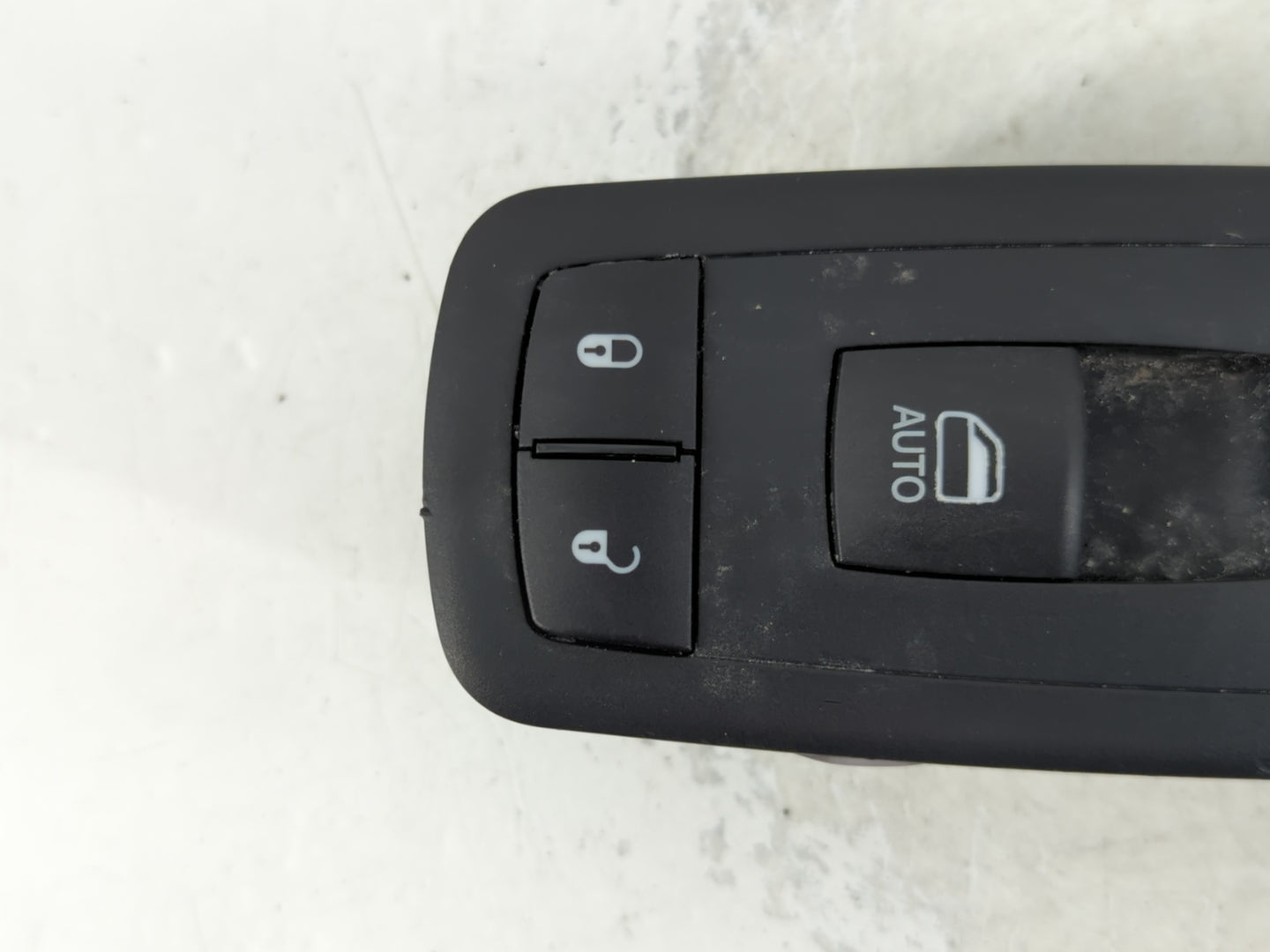 2020-2022 Dodge Charger Master Power Window Switch Replacement Driver Side Left P/N:68268251AC Fits Fits 2020 2021 2022 OEM Used Auto Parts - Oemusedautoparts1.com