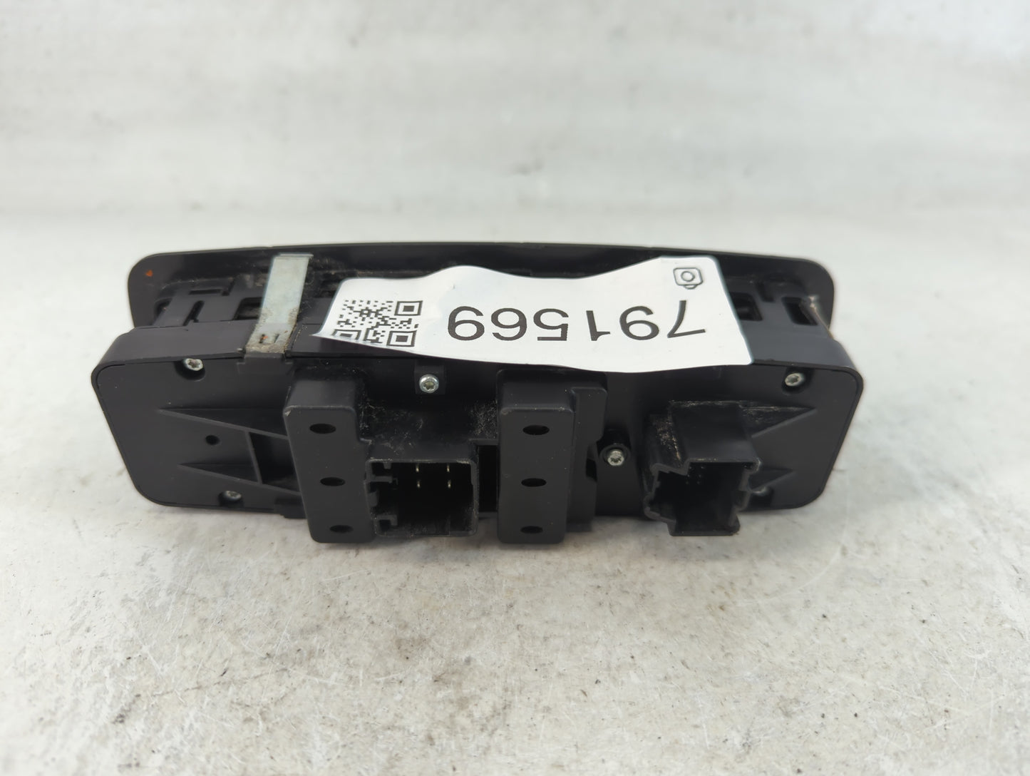 2011-2019 Dodge Journey Master Power Window Switch Replacement Driver Side Left P/N:68307001AB Fits OEM Used Auto Parts - Oemusedautoparts1.com