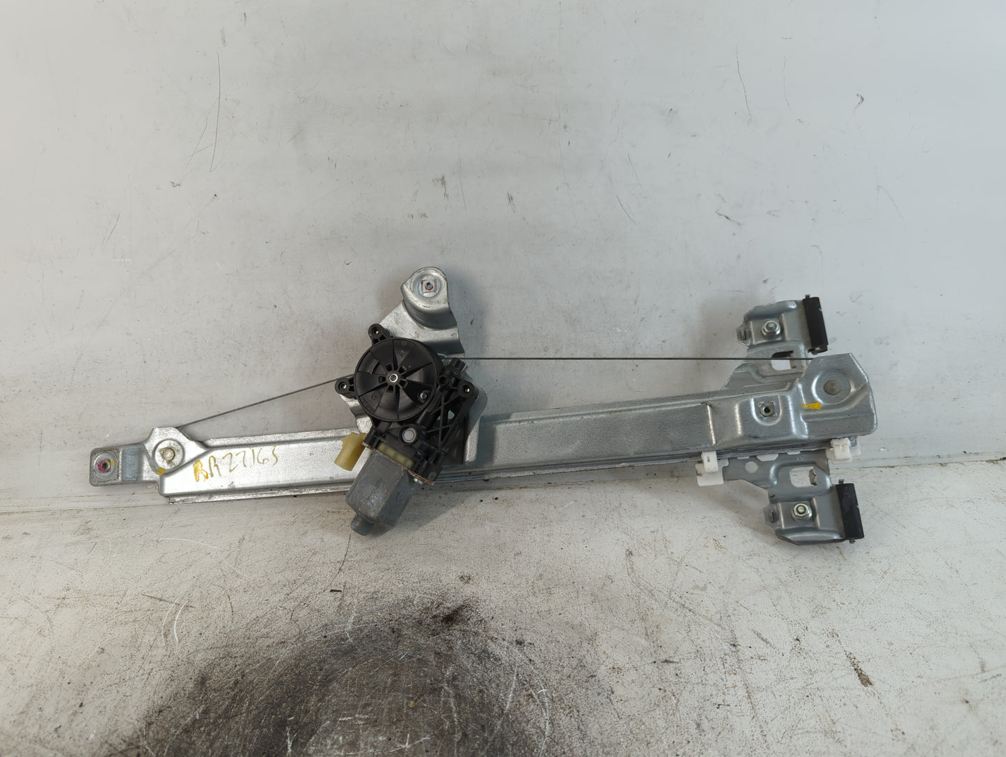 2012-2017 Chevrolet Equinox Window Regulator Right Passenger Rear - Oemusedautoparts1.com