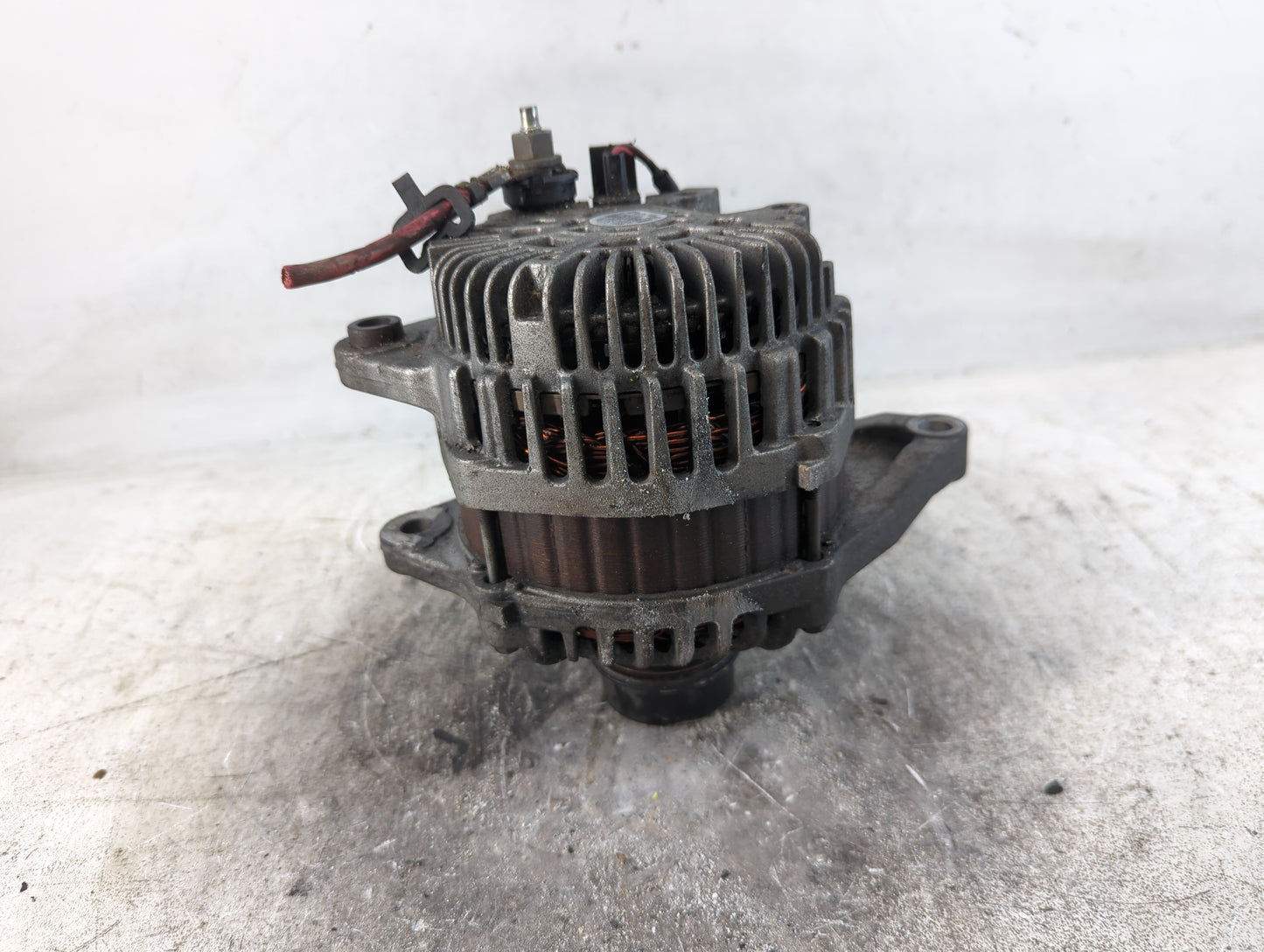 2016 Jeep Compass Alternator Replacement Generator Charging Assembly Engine OEM P/N:4801323AK Fits OEM Used Auto Parts - Oemusedautoparts1.com