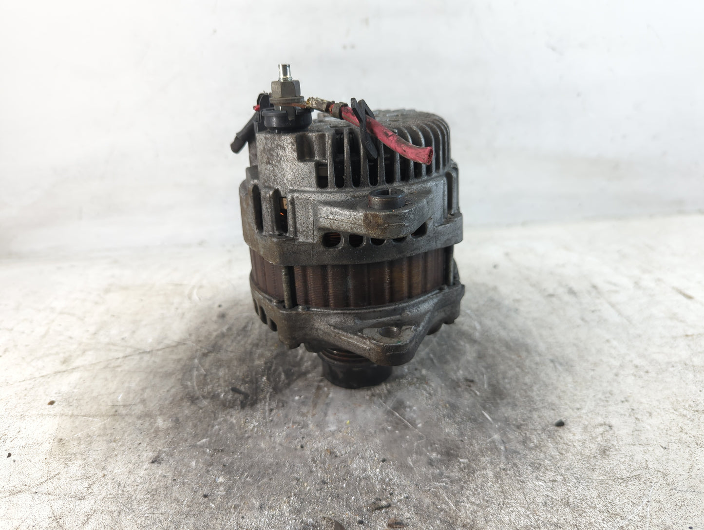 2016 Jeep Compass Alternator Replacement Generator Charging Assembly Engine OEM P/N:4801323AK Fits OEM Used Auto Parts - Oemusedautoparts1.com
