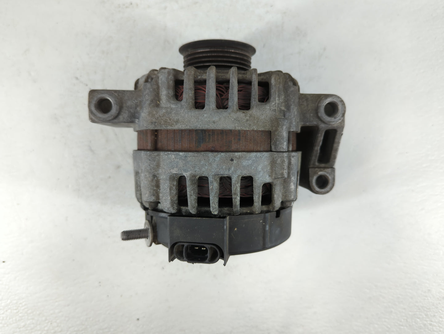 2010-2017 Chevrolet Equinox Alternator Replacement Generator Charging Assembly Engine OEM P/N:15828450 Fits OEM Used Auto Parts - Oemusedautoparts1.com