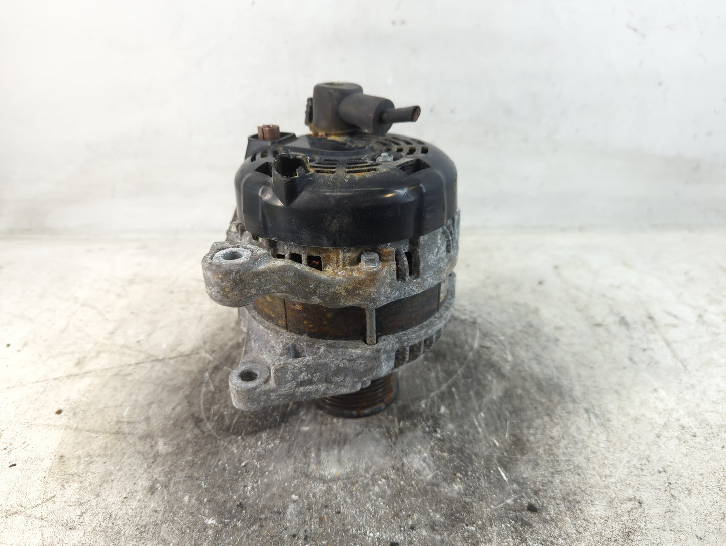 2020-2022 Honda Cr-V Alternator Replacement Generator Charging Assembly Engine OEM P/N:104211-4340 Fits OEM Used Auto Parts - Oemusedautoparts1.com