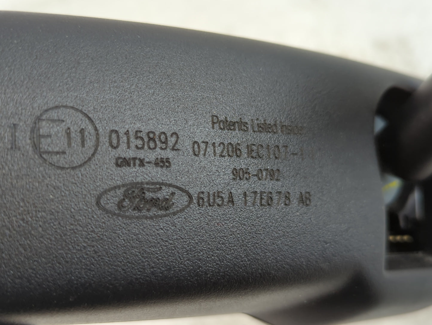 2007 Mercury Milan Interior Rear View Mirror Replacement OEM P/N:6U5A 17E678 AB E11015892 Fits OEM Used Auto Parts - Oemusedautoparts1.com