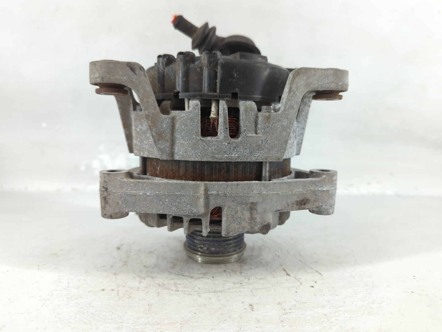 2013-2021 Chevrolet Trax Alternator Replacement Generator Charging Assembly Engine OEM P/N:13597226 Fits OEM Used Auto Parts - Oemusedautoparts1.com