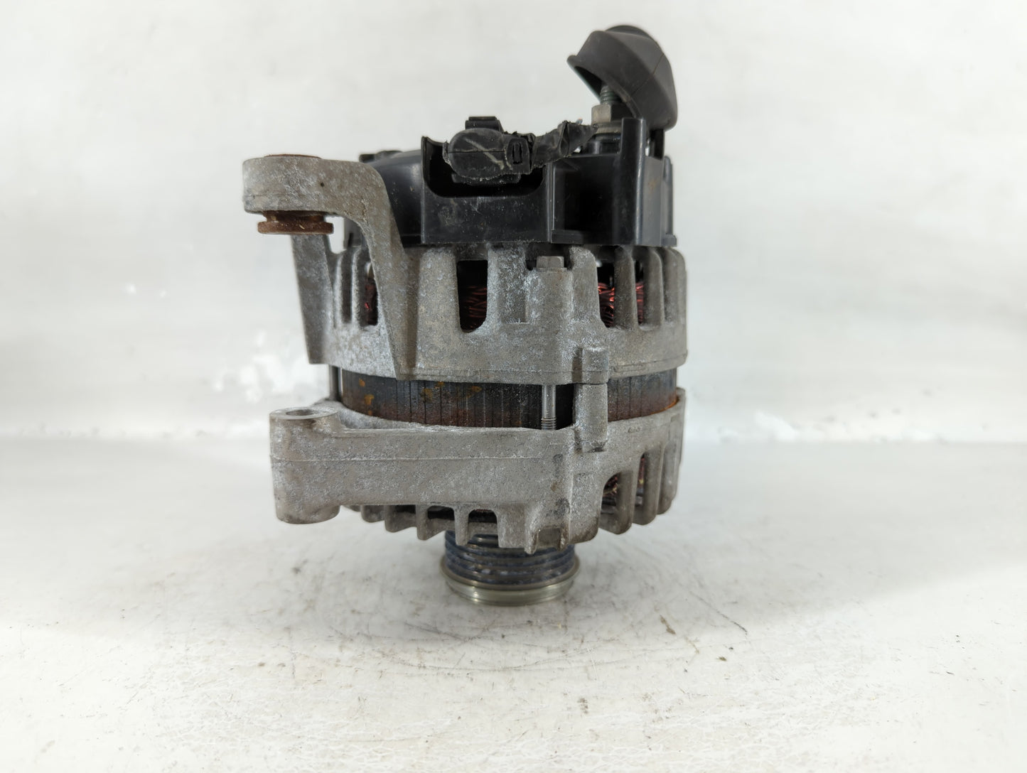 2013-2021 Chevrolet Trax Alternator Replacement Generator Charging Assembly Engine OEM P/N:13597226 Fits OEM Used Auto Parts - Oemusedautoparts1.com