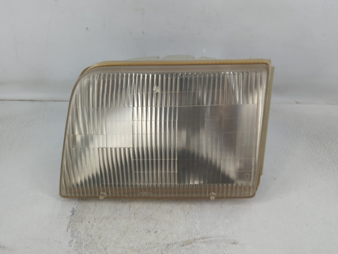 1993-1997 Ford Ranger Driver Left Oem Head Light Headlight Lamp - Oemusedautoparts1.com