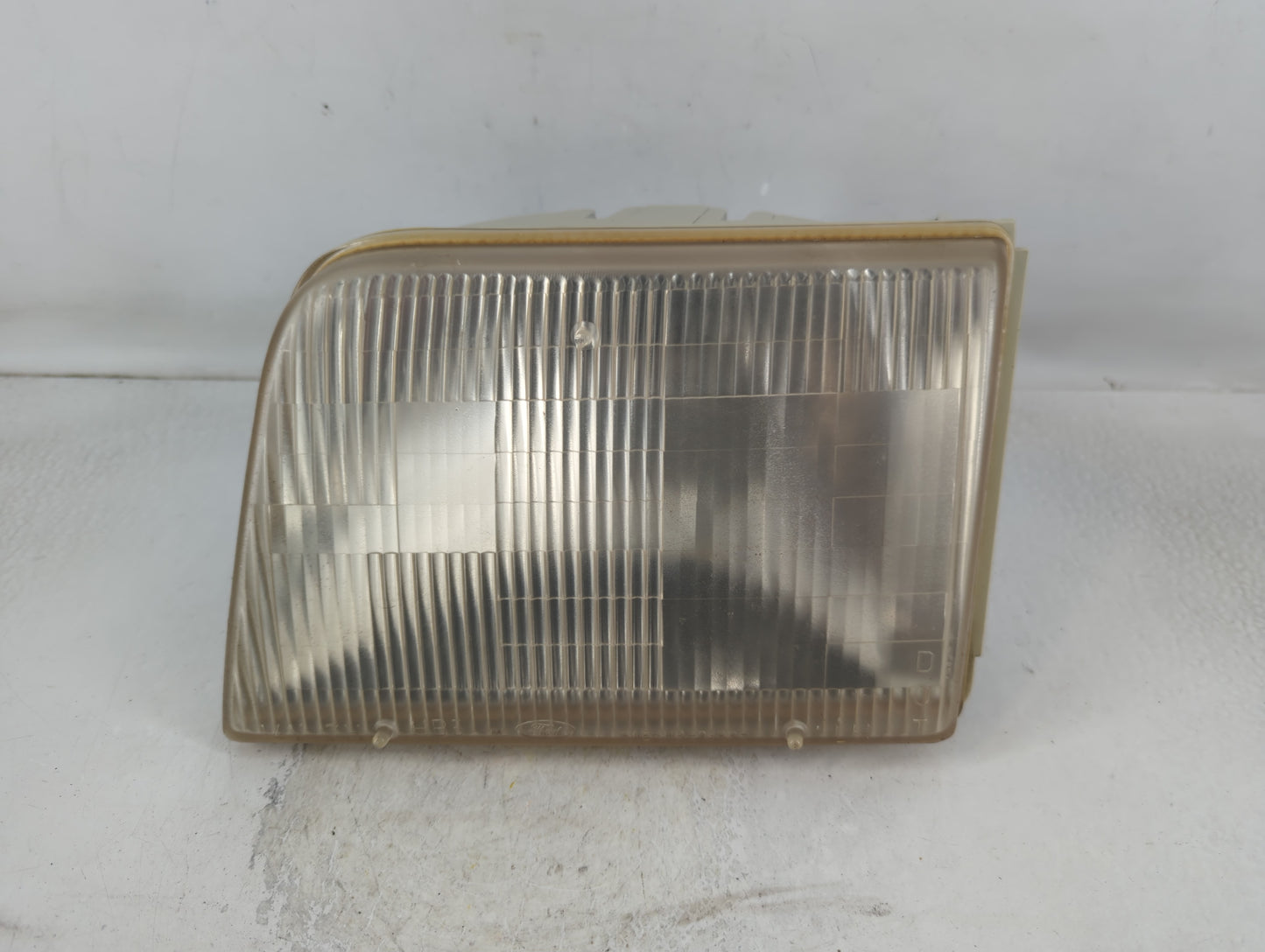 1993-1997 Ford Ranger Driver Left Oem Head Light Headlight Lamp - Oemusedautoparts1.com