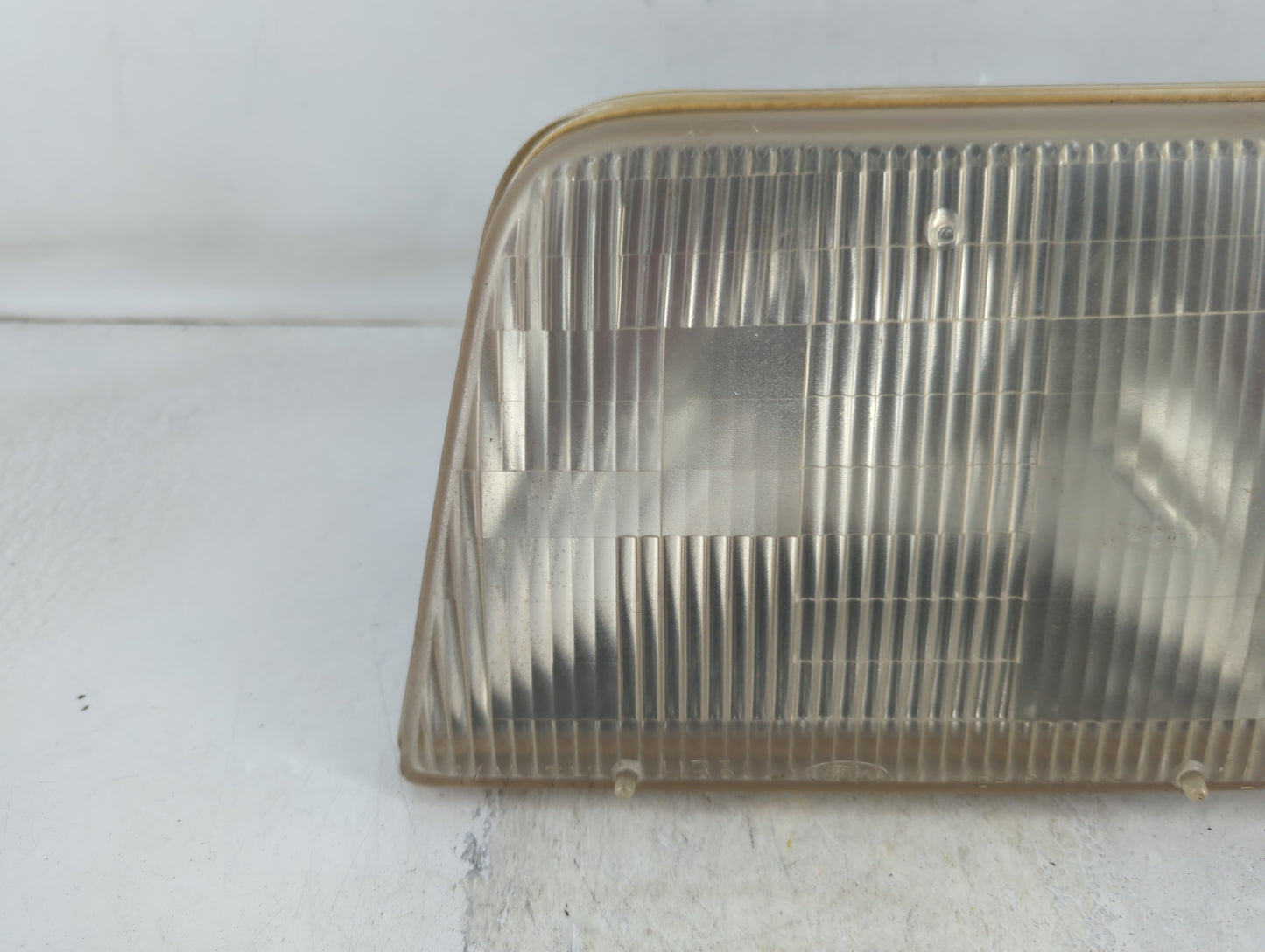 1993-1997 Ford Ranger Driver Left Oem Head Light Headlight Lamp - Oemusedautoparts1.com