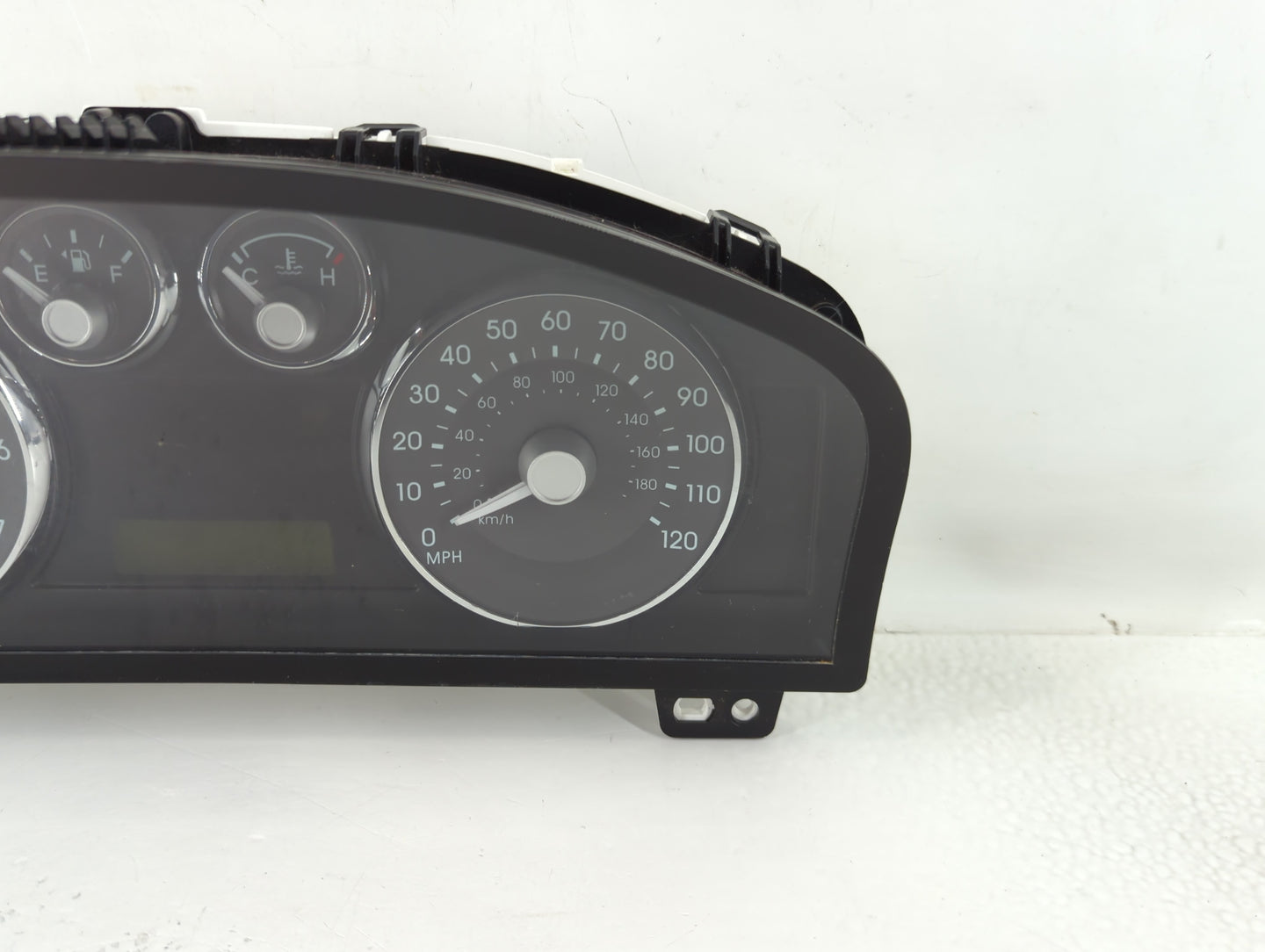 2006-2007 Mercury Milan Instrument Cluster Speedometer Gauges P/N:MX157530-7510 6E5T 10849 FG Fits Fits 2006 2007 OEM Used Auto Parts - Oemusedautoparts1.com
