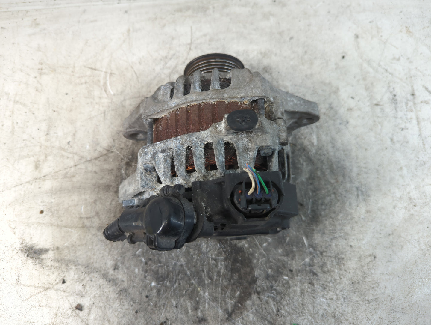 2012-2017 Hyundai Veloster Alternator Replacement Generator Charging Assembly Engine OEM P/N:2616741 37300-2B510 Fits OEM Used Auto Parts - Oemusedautoparts1.com