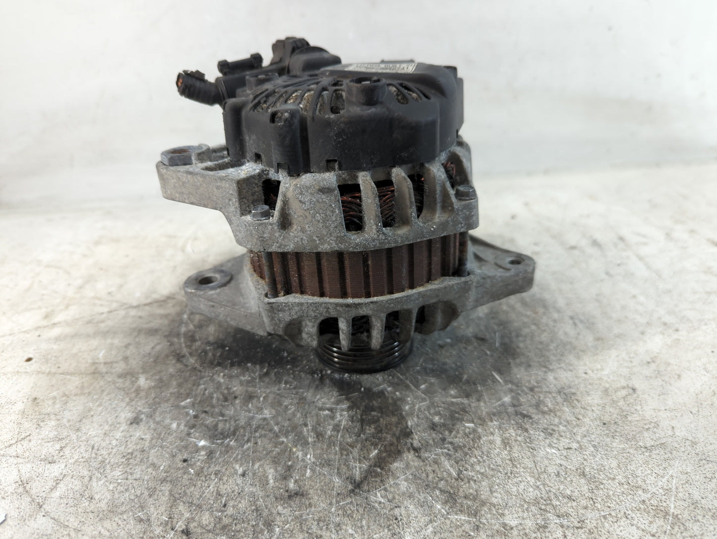 2012-2017 Hyundai Veloster Alternator Replacement Generator Charging Assembly Engine OEM P/N:2616741 37300-2B510 Fits OEM Used Auto Parts - Oemusedautoparts1.com