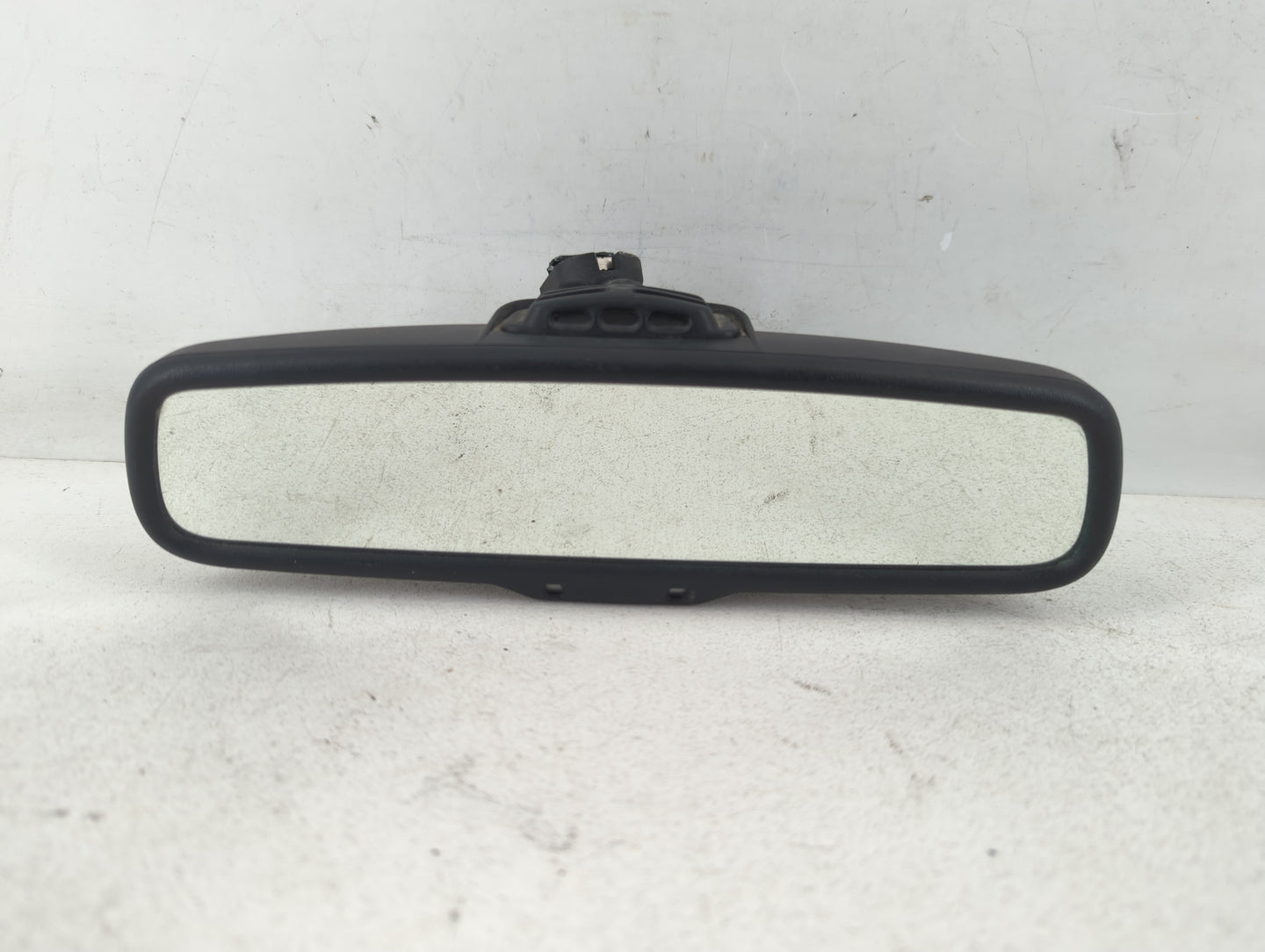 2008 Ford Taurus X Interior Rear View Mirror Replacement OEM P/N:E11015892 Fits OEM Used Auto Parts - Oemusedautoparts1.com