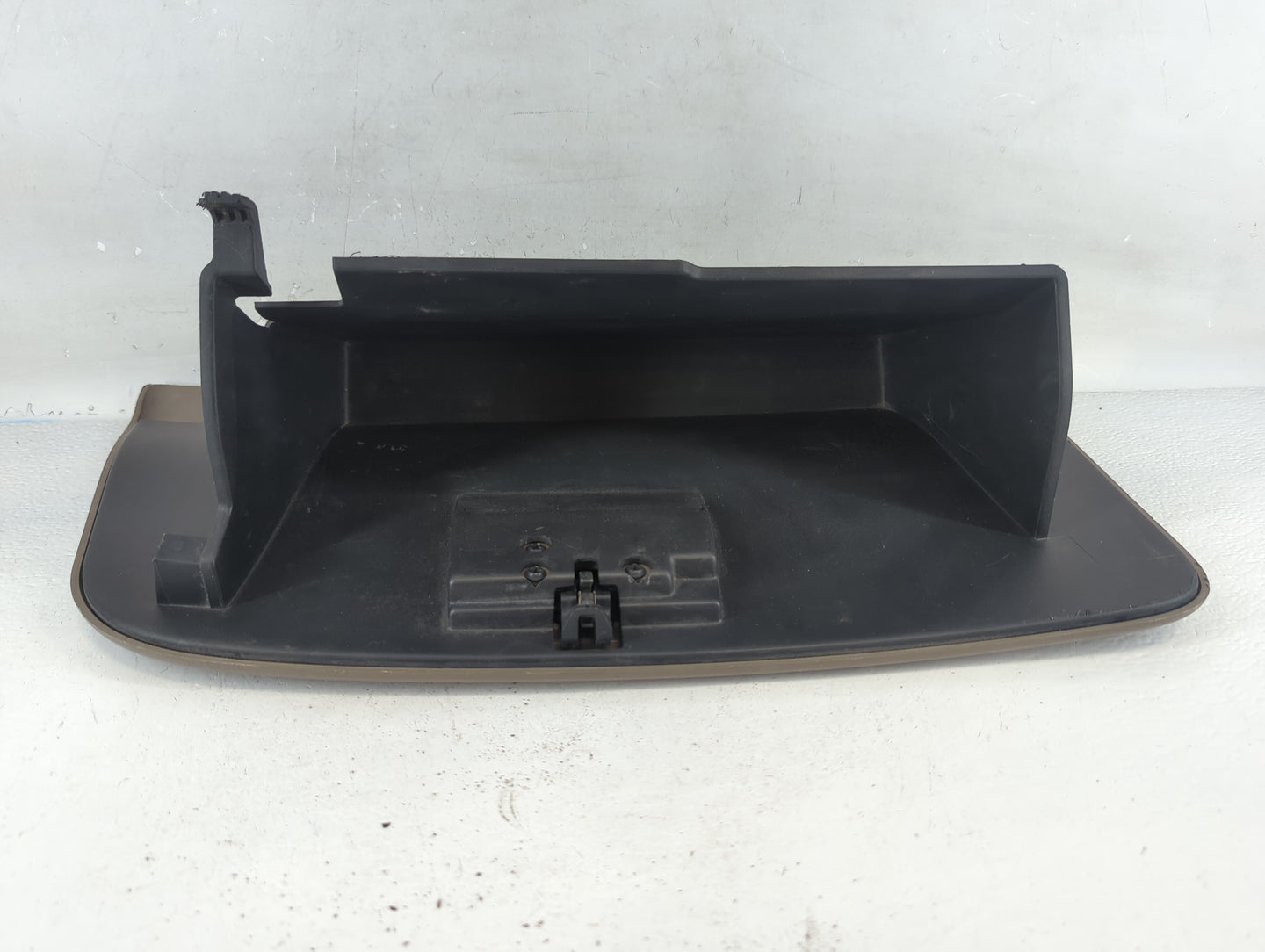 2003 Ford F-150 Passenger Glove Box Door Storage Compartment - Oemusedautoparts1.com