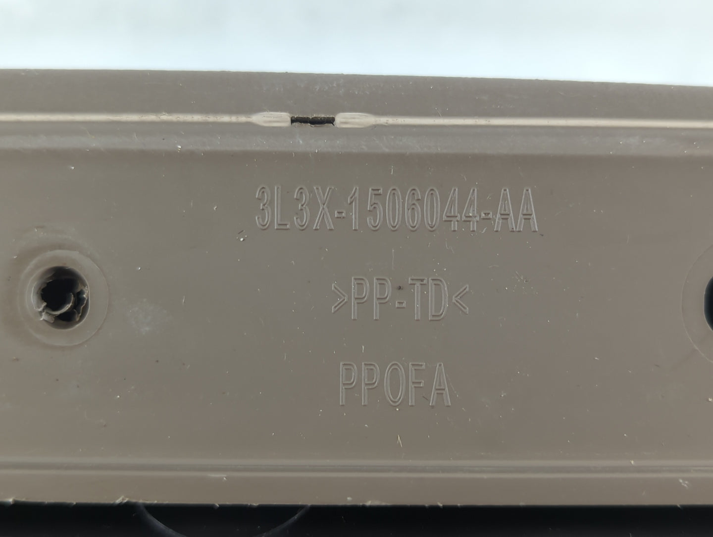 2003 Ford F-150 Passenger Glove Box Door Storage Compartment - Oemusedautoparts1.com