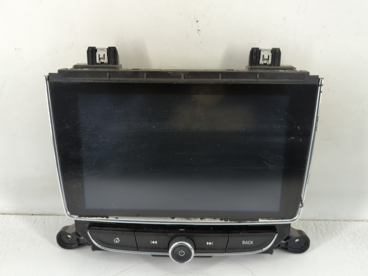 2017-2018 Buick Encore Radio AM FM Cd Player Receiver Replacement P/N:42498391 Fits Fits 2017 2018 2019 2020 2021 OEM Used Auto Parts - Oemusedautoparts1.com
