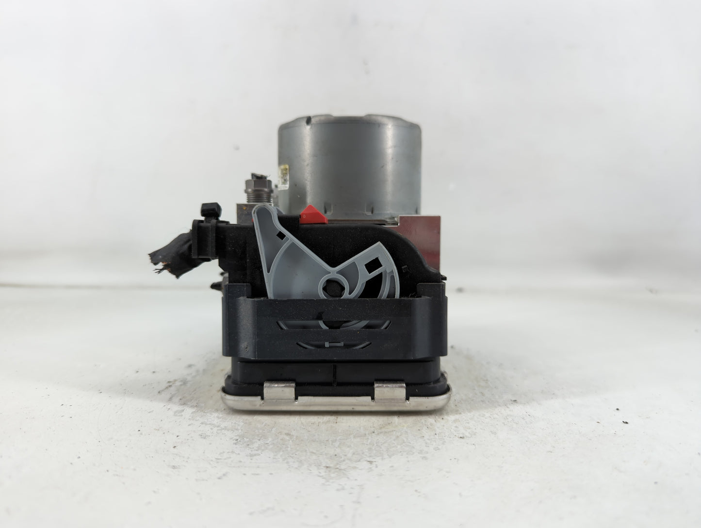 2023 Audi Q3 ABS Pump Control Module Replacement P/N:5Q0 614 517 GA Fits OEM Used Auto Parts - Oemusedautoparts1.com