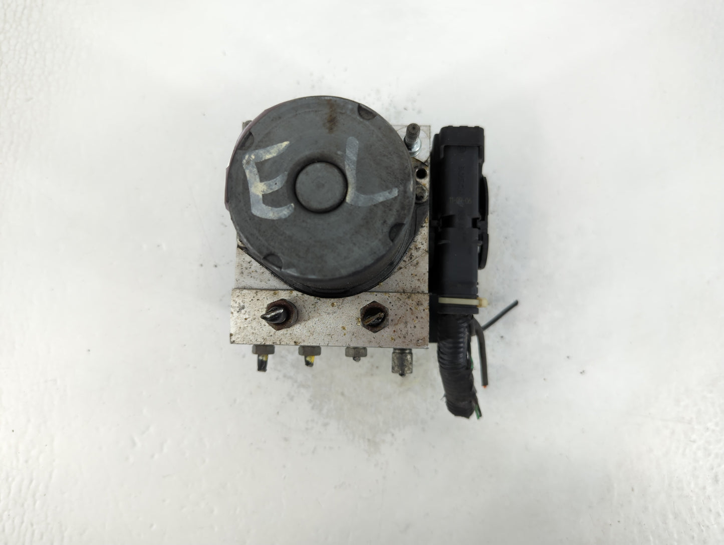 2014 Nissan Maxima ABS Pump Control Module Replacement P/N:47660 7Y90C 0 265 251 463 AC Fits OEM Used Auto Parts - Oemusedautoparts1.com