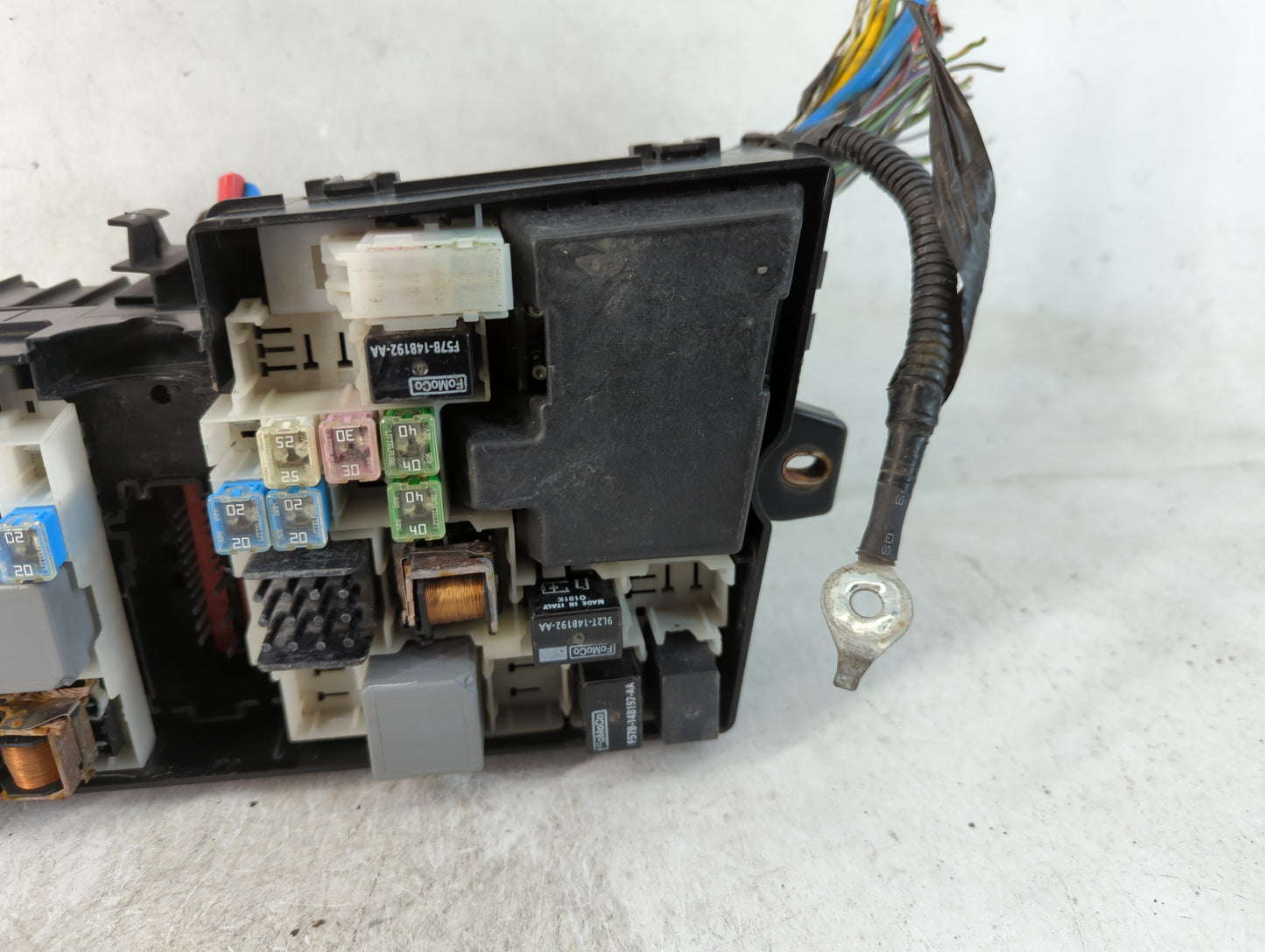 2013-2018 Ford C-Max Fusebox Fuse Box Panel Relay Module P/N:FV6T-14K733-ACF Fits Fits 2013 2014 2015 2016 2017 2018 OEM Used Auto Parts - Oemusedautoparts1.com
