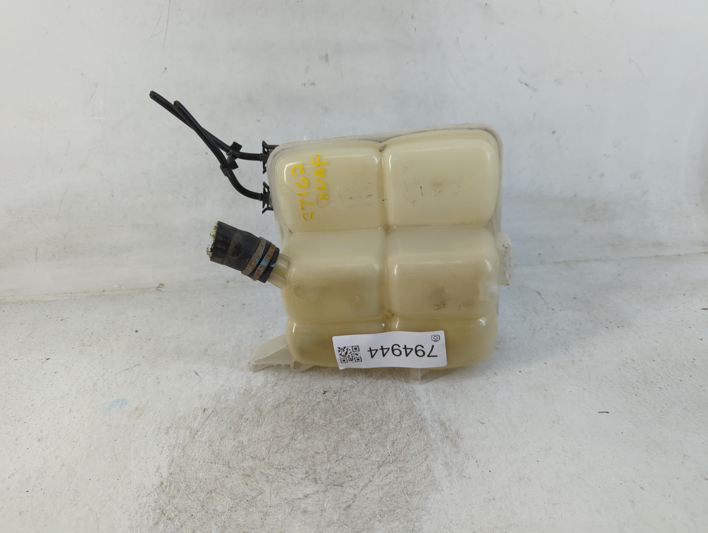 2013-2018 Ford C-max Radiator Coolant Overflow Expansion Tank Bottle - Oemusedautoparts1.com