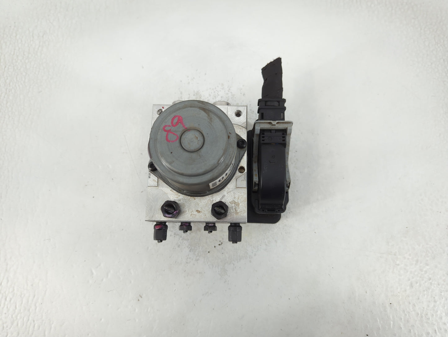 2020-2022 Hyundai Palisade ABS Pump Control Module Replacement P/N:58900-S8360 Fits Fits 2020 2021 2022 OEM Used Auto Parts - Oemusedautoparts1.com