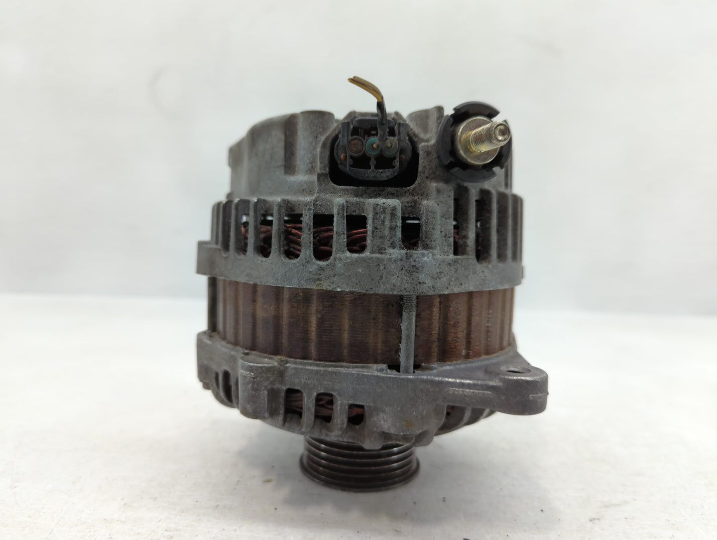 2017-2020 Nissan Pathfinder Alternator Replacement Generator Charging Assembly Engine OEM P/N:23100 9UA0A Fits OEM Used Auto Parts - Oemusedautoparts1.com