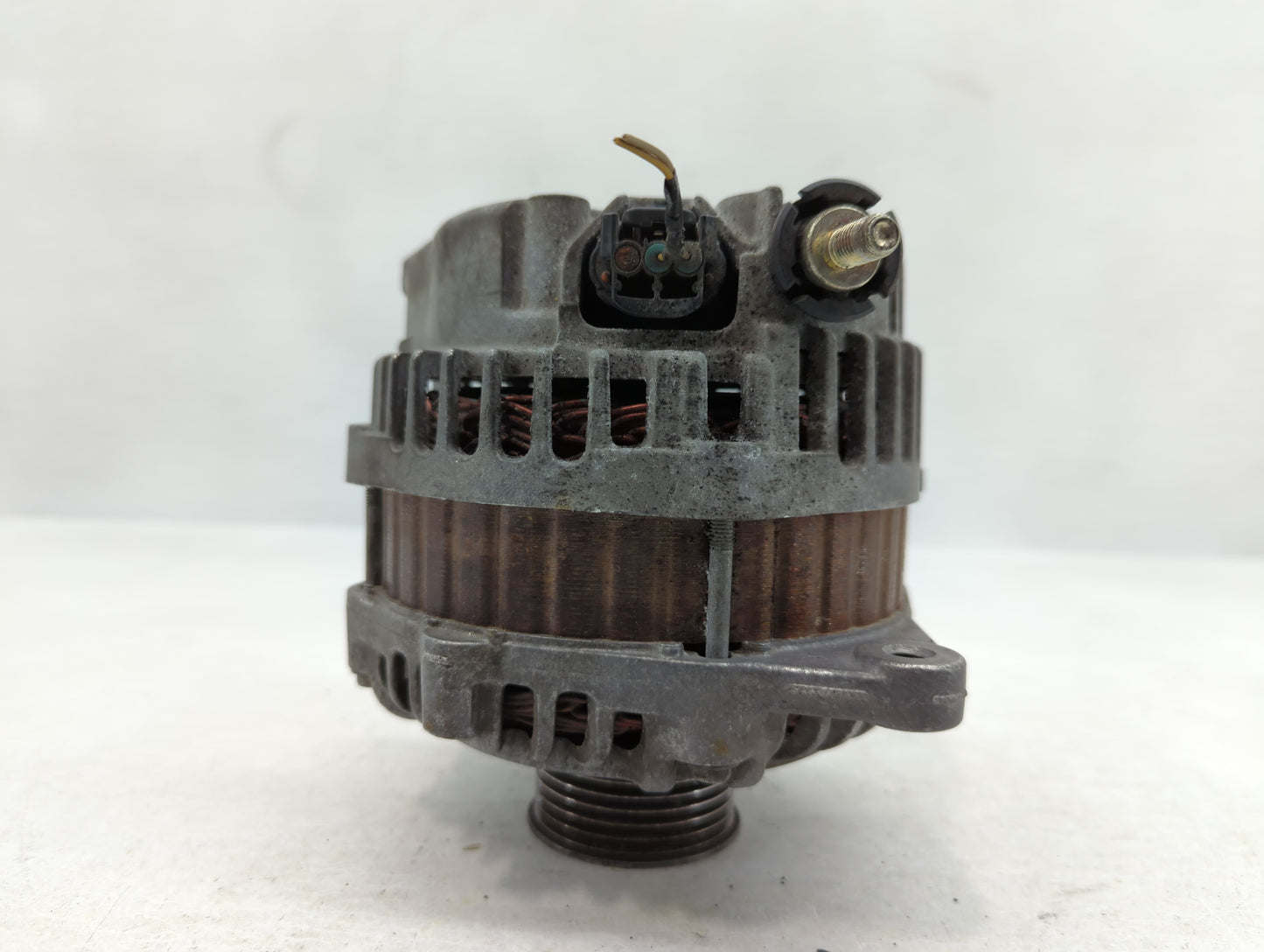 2017-2020 Nissan Pathfinder Alternator Replacement Generator Charging Assembly Engine OEM P/N:23100 9UA0A Fits OEM Used Auto Parts - Oemusedautoparts1.com