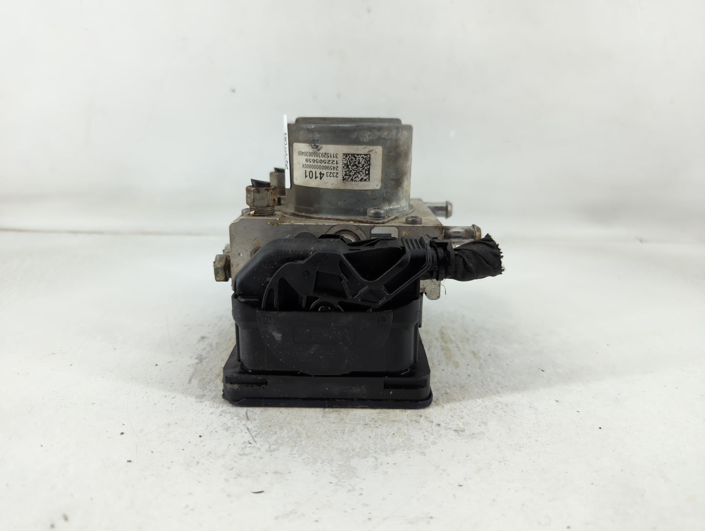 2014-2016 Chevrolet Impala ABS Pump Control Module Replacement P/N:23234101 Fits Fits 2014 2015 2016 OEM Used Auto Parts - Oemusedautoparts1.com