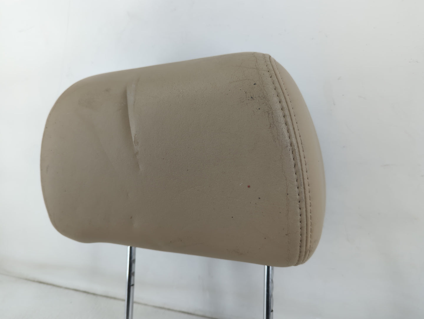 2007-2008 Gmc Yukon Headrest Head Rest Front Driver Passenger Seat Fits Fits 2007 2008 OEM Used Auto Parts - Oemusedautoparts1.com