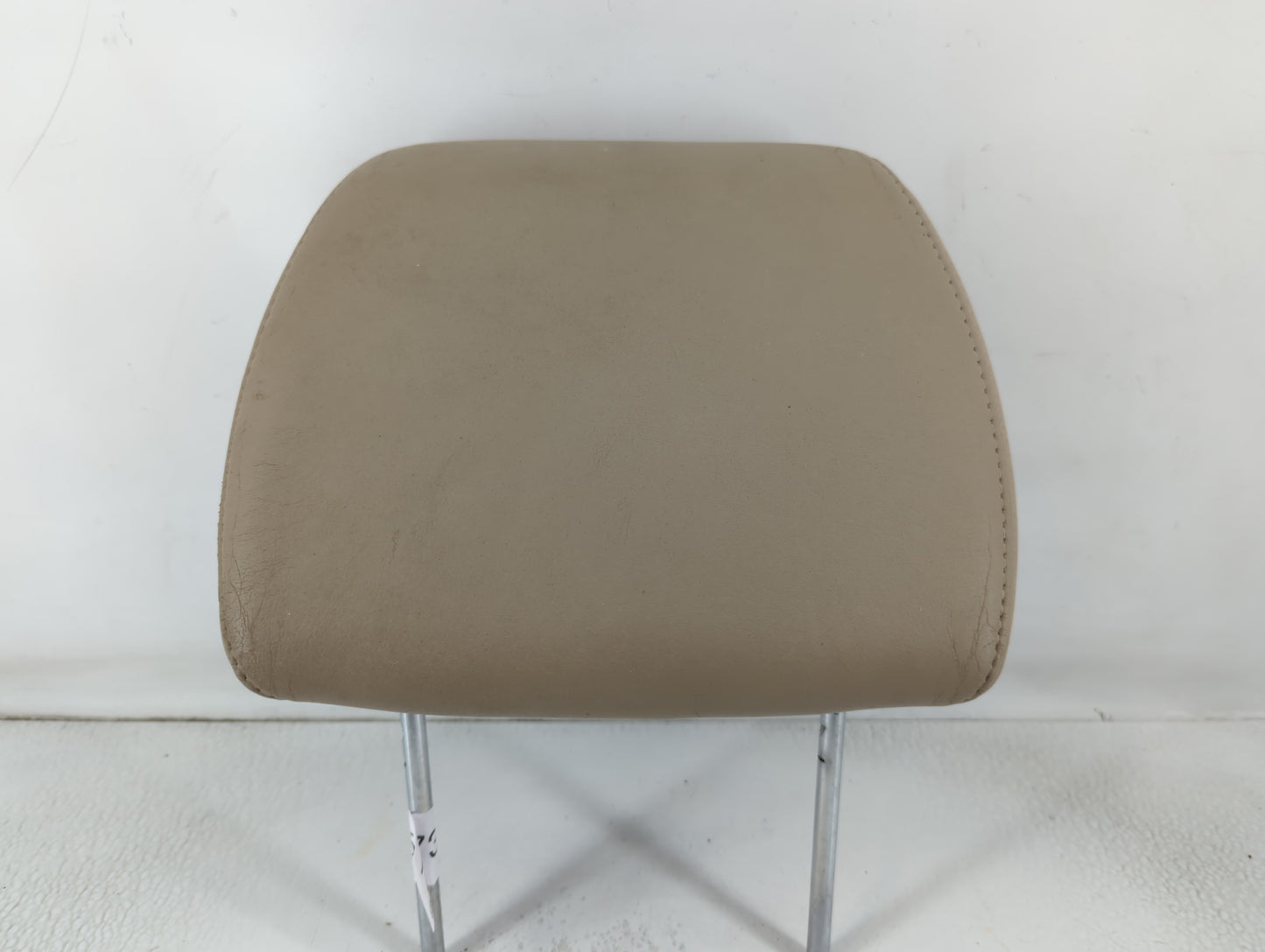 2007-2008 Gmc Yukon Headrest Head Rest Front Driver Passenger Seat Fits Fits 2007 2008 OEM Used Auto Parts - Oemusedautoparts1.com