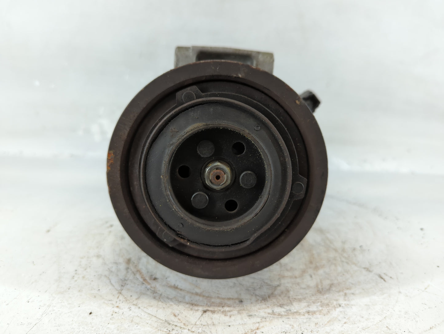 2018-2020 Volvo S90 Air Conditioning A/c Ac Compressor Oem - Oemusedautoparts1.com